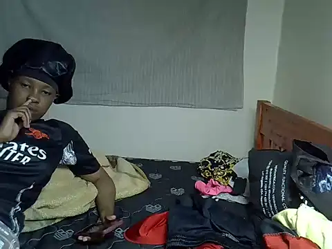 Prettyabiez webcam