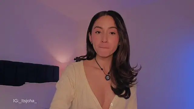Lovinggirl_ webcam