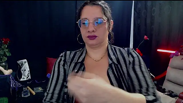 Aleja_Gonzales webcam