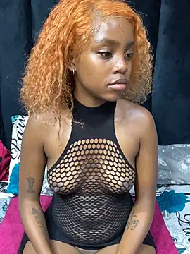 Littlebunny33 webcam