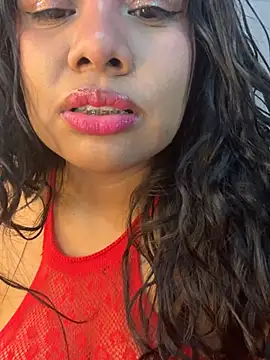 Rashell1_Queen webcam