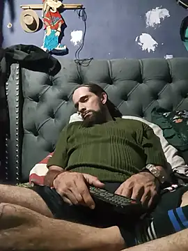 hairy_mannn webcam