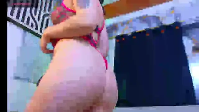 nova_kitttyy webcam
