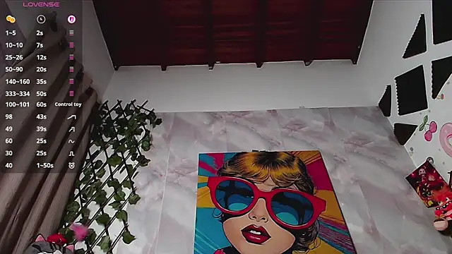 GabiMorgan webcam