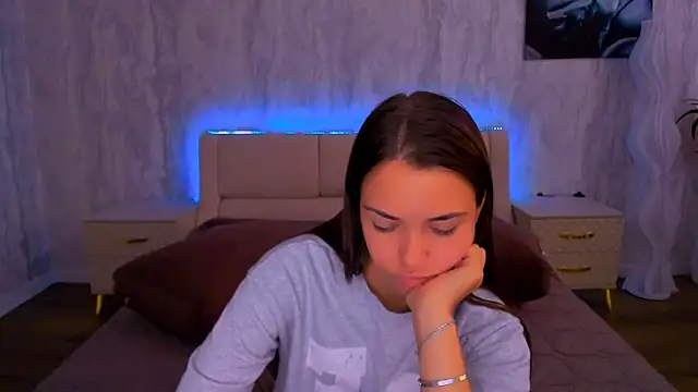 AlexaBarkley webcam