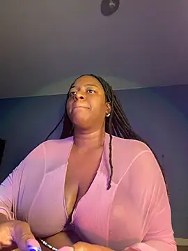 GirthGoddessCoco webcam