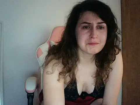 Lilly_chan1 live cam on StripChat