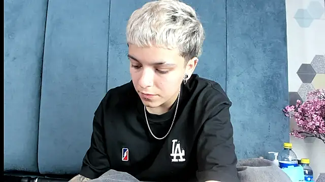 Megan_Thompson_ webcam