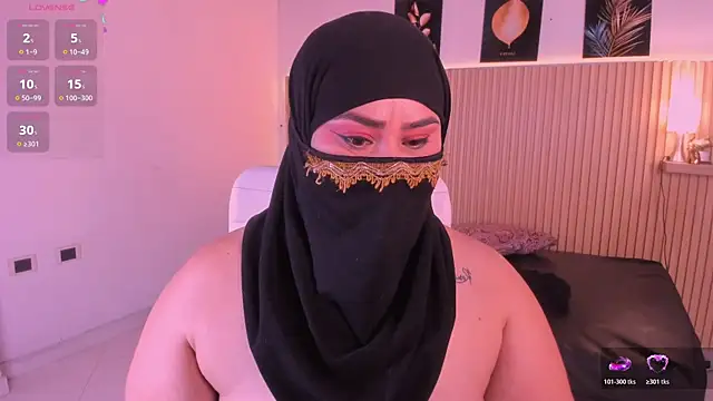 samanee_konn webcam