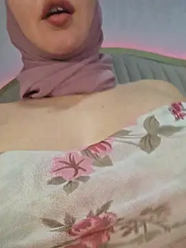 dalilasaadi_ webcam