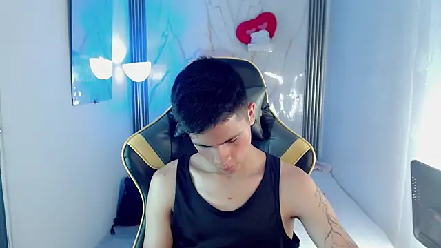 Ascii_one live cam on StripChat