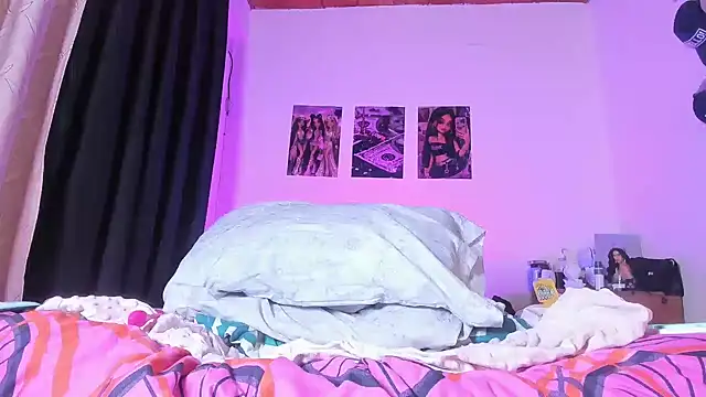 Marian_Cristal webcam