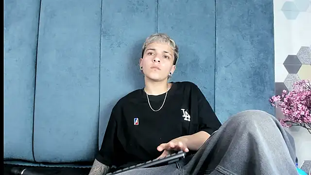Megan_Thompson_ webcam