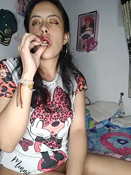 Queen_Ashly webcam