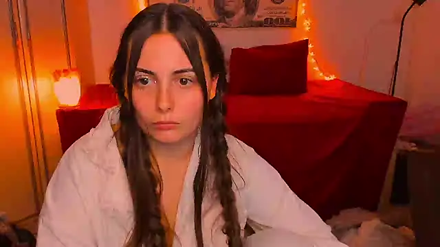 _extraterrestrial_ (F young) - I'll send you a sexy photo of myself