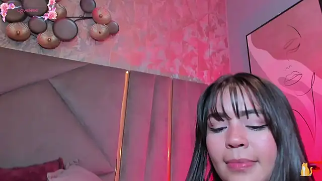 KimDevinne webcam
