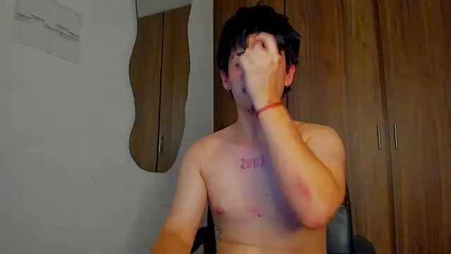 Maximo_Miller webcam