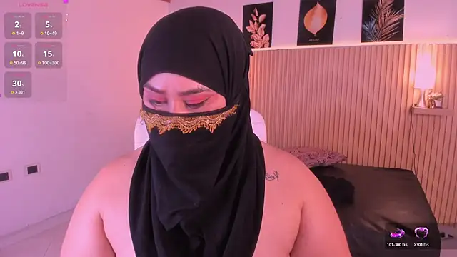 samanee_konn webcam