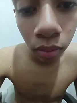curious_straight_guy webcam