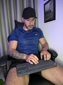 Daviid_owl webcam