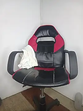 24_MOSTRUOSO webcam