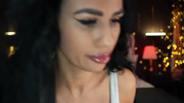 KatiaDivine webcam