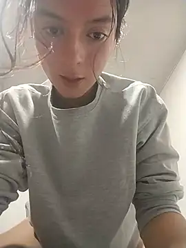 Lexa_bloom webcam