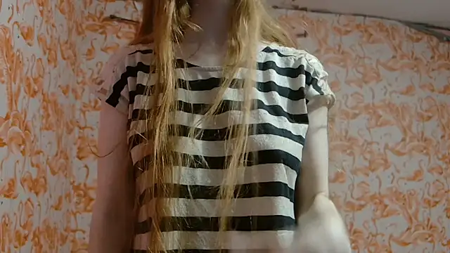 shelikessoymilk webcam