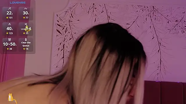 PinkySparks webcam