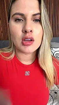 EmiilyAdams_ webcam