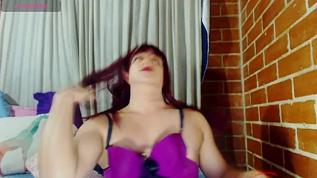 alexandrasexy32 webcam