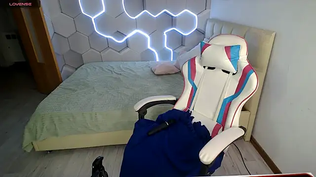 aliicemeow webcam