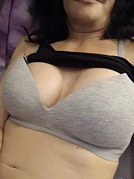 SensualMilena webcam