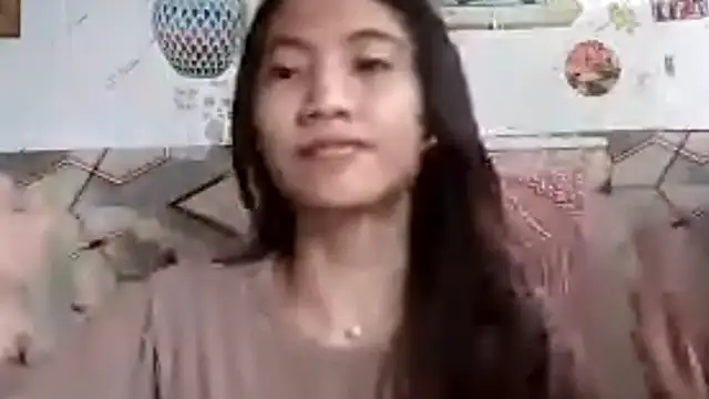 DeeannGunby webcam