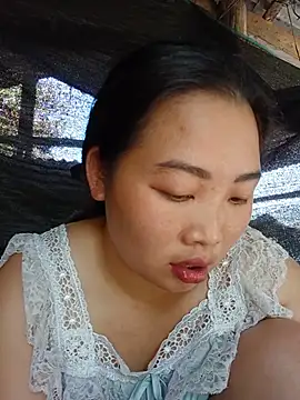 Julie-xx webcam