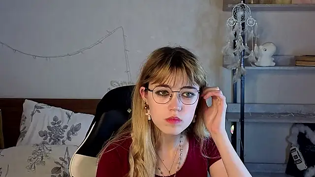 JanitaPhurrough webcam
