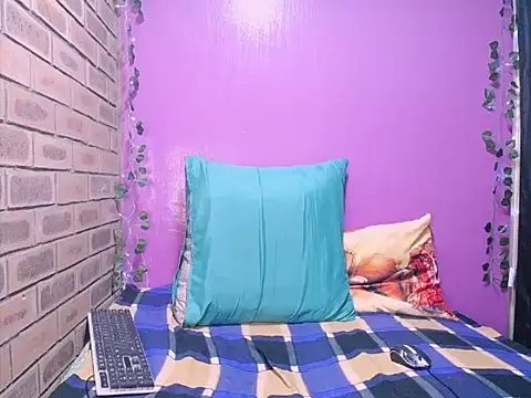 dadyslilslut24 webcam