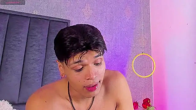 Alejandroo_Montenegro webcam