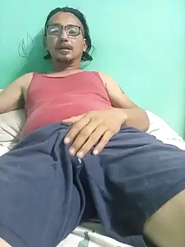 Andresguz35 webcam