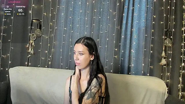 Amelia_skyy webcam