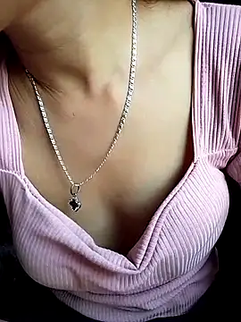 Heryy_xx webcam