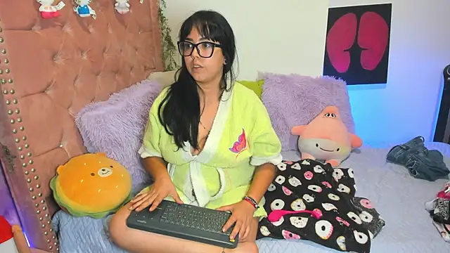 LillyCandy webcam