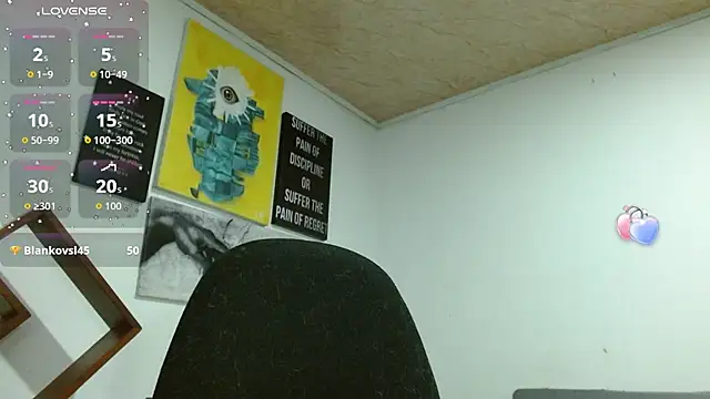 ZoeBakers_ webcam