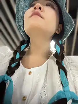 xiaoxiaocheng678 webcam