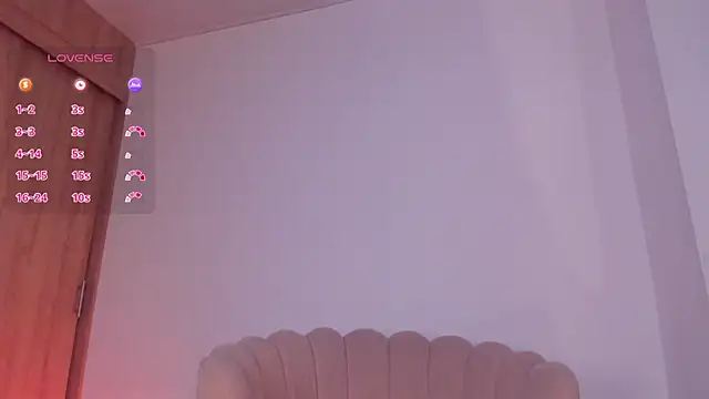 caroliinna_ webcam
