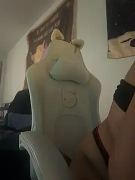 lunalovesyou8 (F young) - Squirtfest💦💦+Dildo Fuck&Squirt@goal🤭