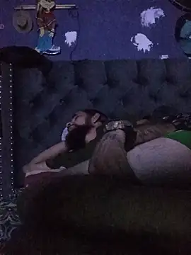 hairy_mannn webcam