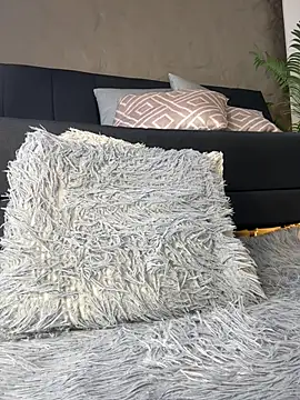 isa__blanc (F young) - ride dildo until make me squirt