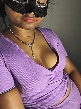DIRTYSECRET_QUEEN_07 webcam