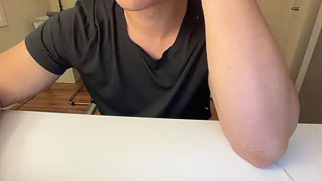 jungcock3210 live cam on StripChat
